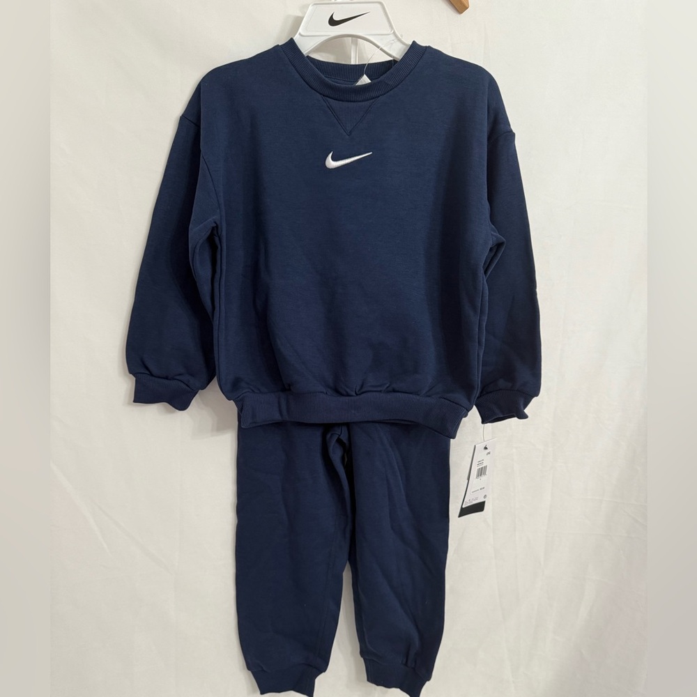 Nike 2 Piece Jogger Set Children’s 7